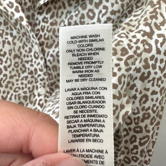 CHICO’S | Effortless Leopard Animal Print Shirt Blouse | Size 0 Small - Picture 8 of 8